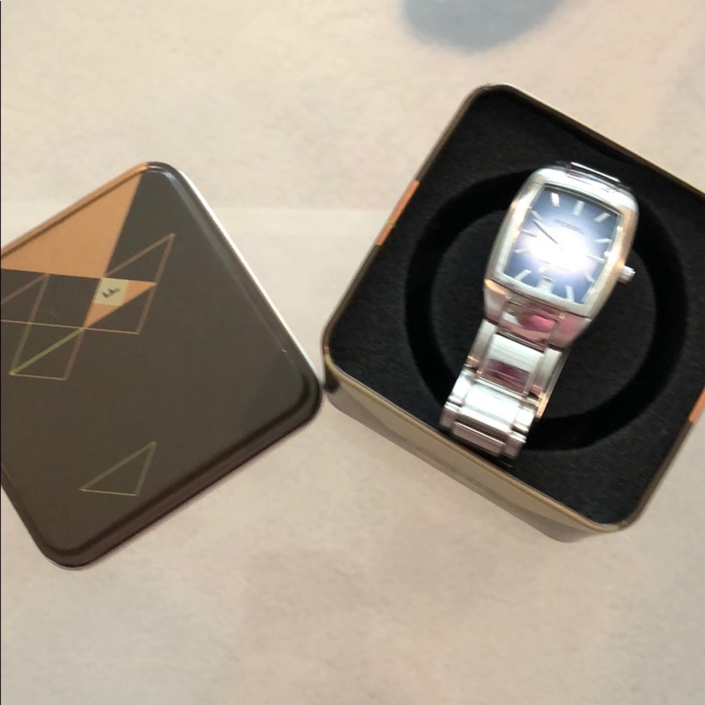 Fossil watch